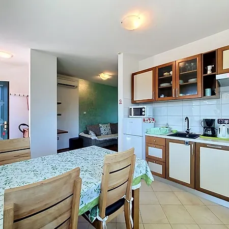 Adri-2 By Interhome